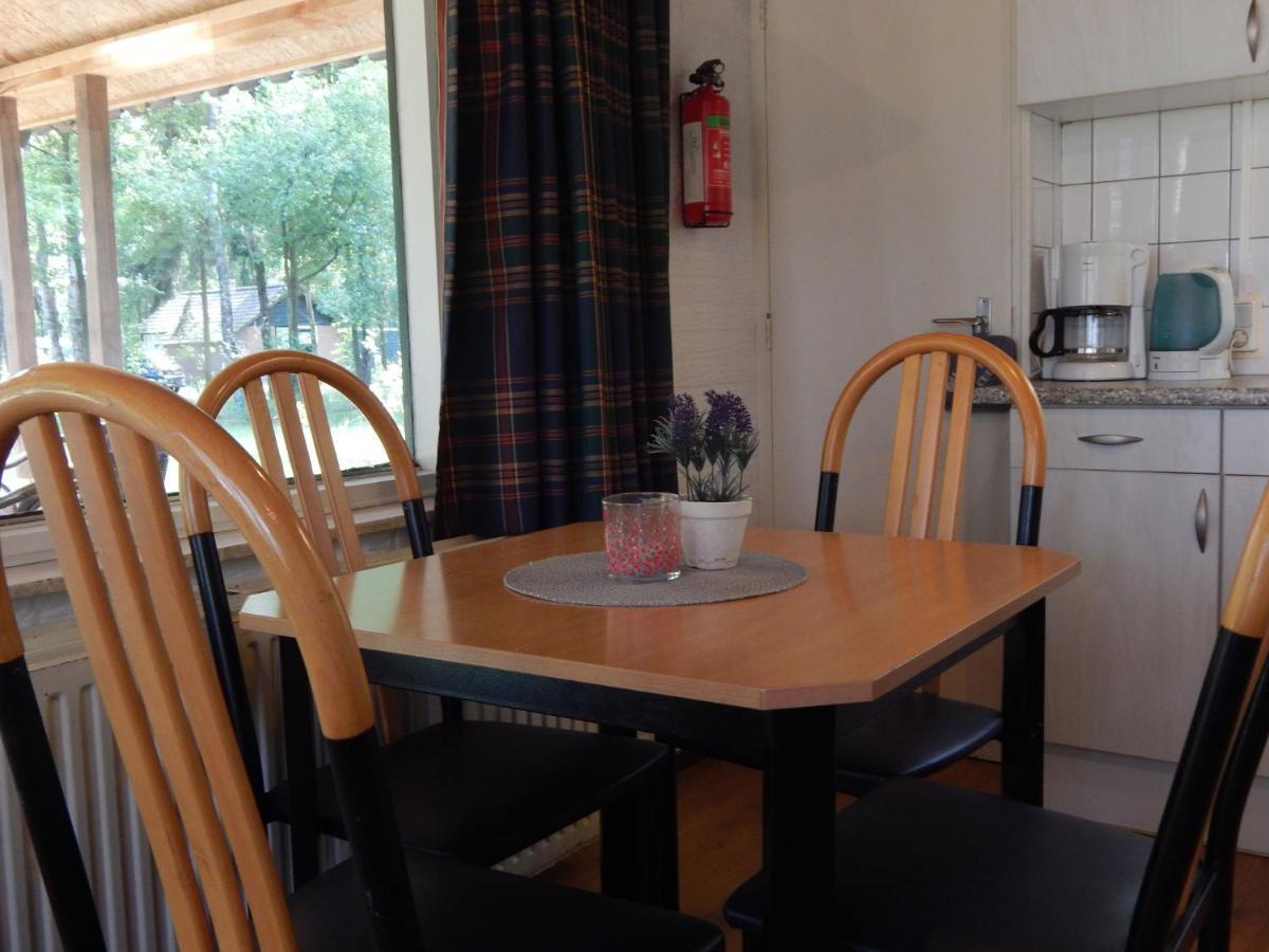 Detached Bungalow With Lovely Covered Terrace In A Nature Rich Holiday Park Stramproy Luaran gambar