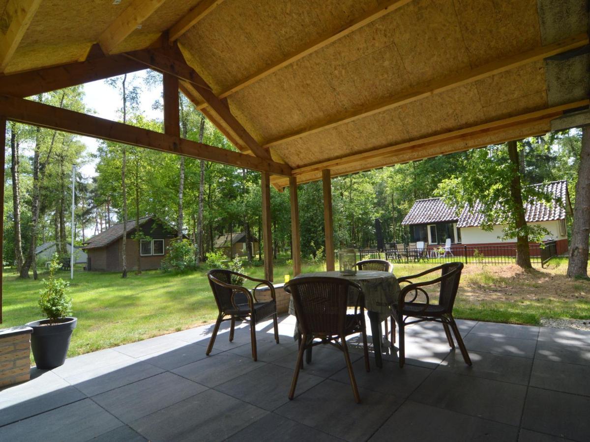 Detached Bungalow With Lovely Covered Terrace In A Nature Rich Holiday Park Stramproy Luaran gambar