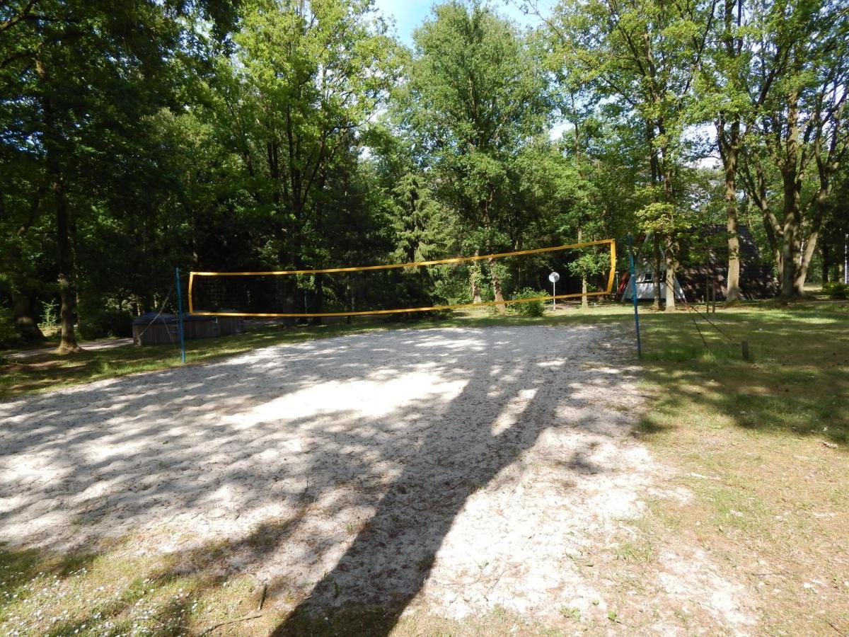 Detached Bungalow With Lovely Covered Terrace In A Nature Rich Holiday Park Stramproy Luaran gambar